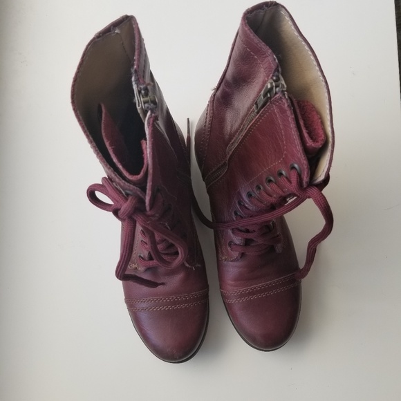 Steve Madden Shoes - Steve Madden "Troopa" combat boots